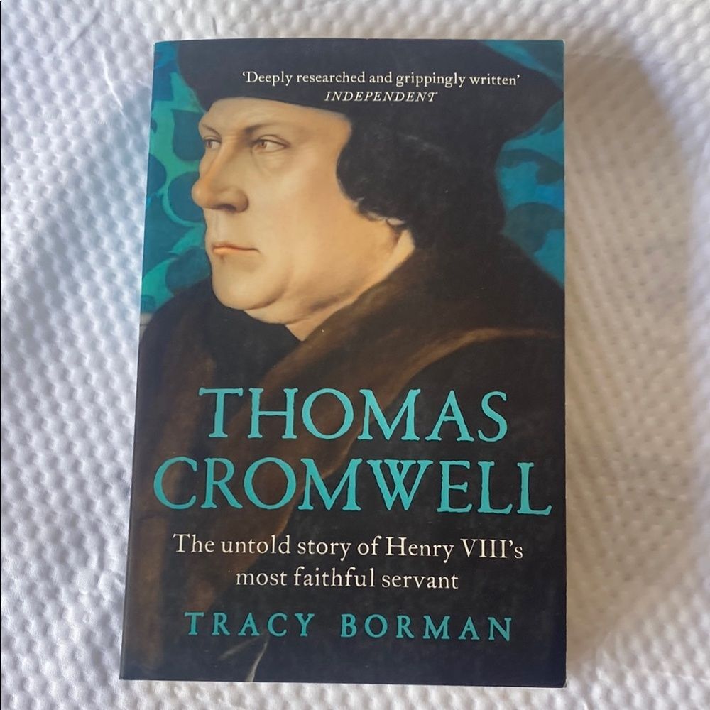 Thomas Cromwell by - Blue Cover Edition
